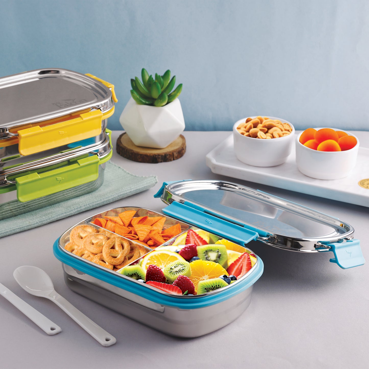 PddFalcon Stainless Steel Munch Trio Lunch Box with 3 Partition - 750ml Sky Blue